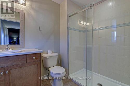 406 Larry Street, Central Elgin (Port Stanley), ON - Indoor Photo Showing Bathroom