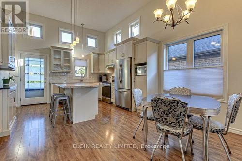 406 Larry Street, Central Elgin (Port Stanley), ON - Indoor Photo Showing Dining Room