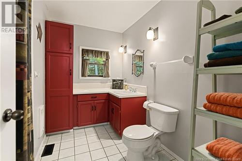 28 Jarvis Court, Moncton, NB - Indoor Photo Showing Bathroom