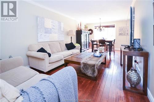 110 Lady Ashley Court, Sudbury, ON - Indoor Photo Showing Living Room