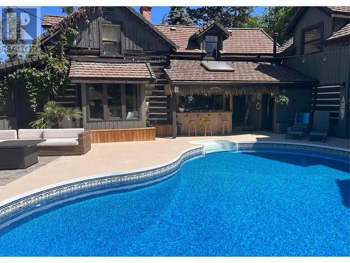 863 Coronado Crescent, Kelowna, BC - Outdoor With In Ground Pool