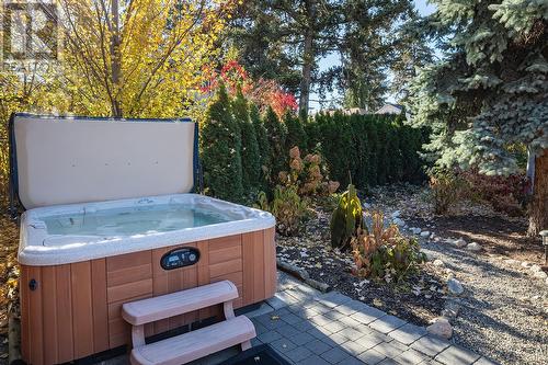 863 Coronado Crescent, Kelowna, BC - Outdoor