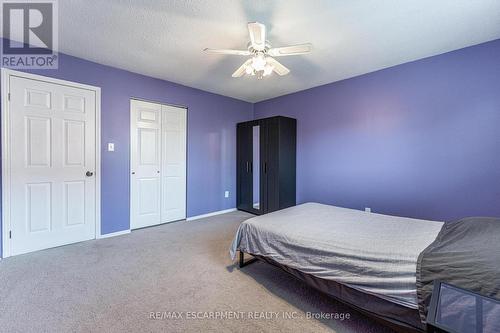 248 Guildwood Drive, Hamilton, ON - Indoor Photo Showing Bedroom