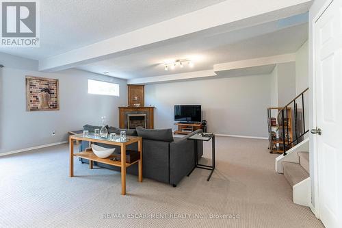 248 Guildwood Drive, Hamilton (Gurnett), ON - Indoor With Fireplace