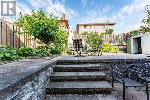 248 Guildwood Drive, Hamilton, ON - Outdoor