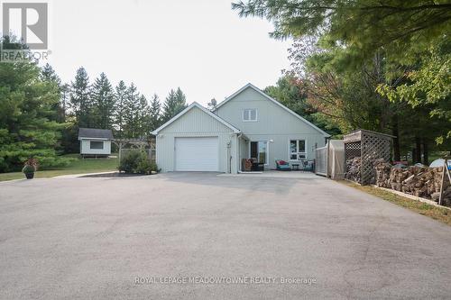 4 Lowrie Lane, Guelph/Eramosa (Eden Mills), ON - Outdoor