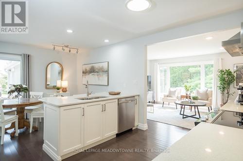 4 Lowrie Lane, Guelph/Eramosa (Eden Mills), ON - Indoor Photo Showing Kitchen With Double Sink