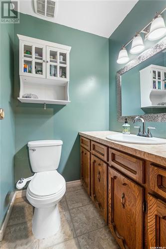 2479 Swayze Crescent, Regina, SK - Indoor Photo Showing Bathroom