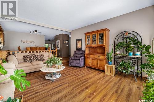 2479 Swayze Crescent, Regina, SK - Indoor Photo Showing Living Room