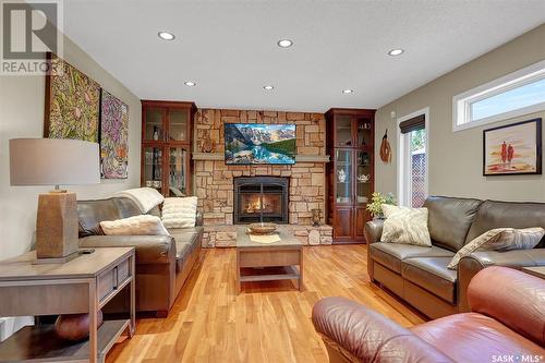 1379 Maple Grove Crescent N, Regina, SK - Indoor Photo Showing Living Room With Fireplace