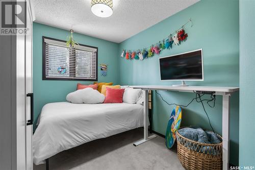 242 Wickenden Crescent, Saskatoon, SK - Indoor Photo Showing Bedroom