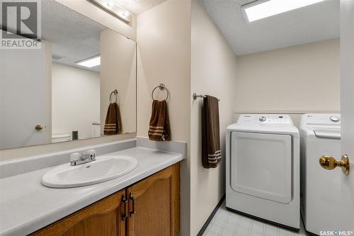 242 Wickenden Crescent, Saskatoon, SK - Indoor Photo Showing Laundry Room