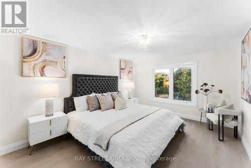 15 Drewbrook Court, Whitby (Blue Grass Meadows), ON - Indoor Photo Showing Bedroom