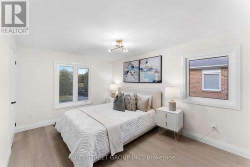 15 Drewbrook Court, Whitby (Blue Grass Meadows), ON - Indoor Photo Showing Bedroom