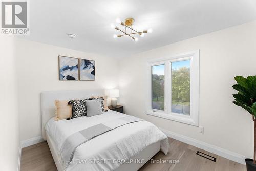 15 Drewbrook Court, Whitby (Blue Grass Meadows), ON - Indoor Photo Showing Bedroom