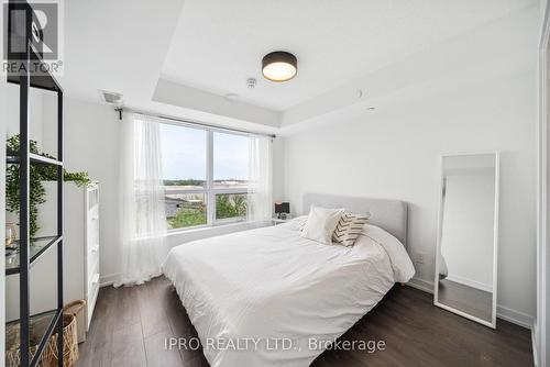 513 - 8 Trent Avenue, Toronto (East End-Danforth), ON - Indoor Photo Showing Bedroom