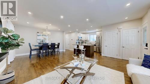 71 Glenburn Avenue, Toronto (O'Connor-Parkview), ON - Indoor Photo Showing Living Room