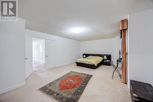 34 Hyde Park Drive, Richmond Hill, ON - Indoor