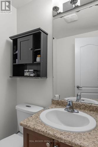 33 Royal Park Boulevard, Barrie (Bayshore), ON - Indoor Photo Showing Bathroom