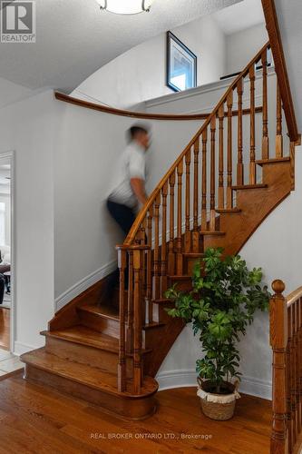 33 Royal Park Boulevard, Barrie (Bayshore), ON - Indoor Photo Showing Other Room