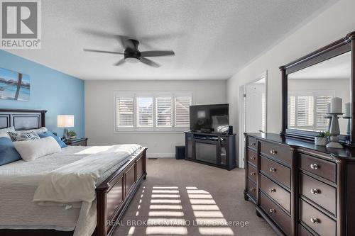 33 Royal Park Boulevard, Barrie (Bayshore), ON - Indoor Photo Showing Bedroom