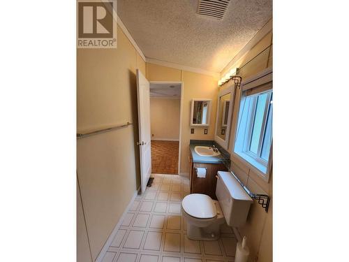 4145 Eagle View Road, Prince George, BC - Indoor Photo Showing Bathroom