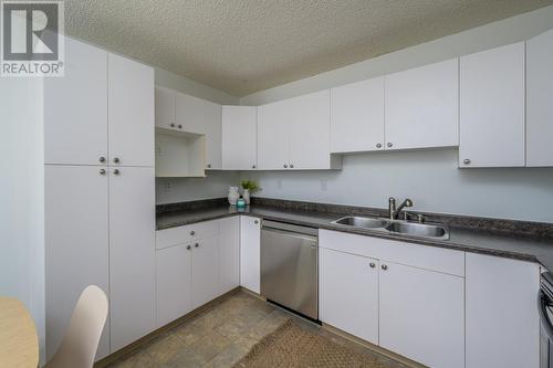 143 3233 Mcgill Crescent, Prince George, BC - Indoor Photo Showing Kitchen With Double Sink