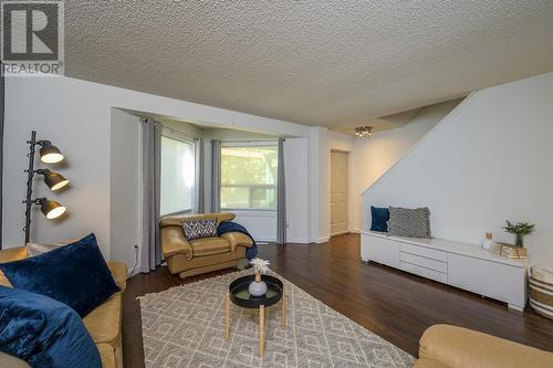 143 3233 Mcgill Crescent, Prince George, BC - Indoor Photo Showing Living Room