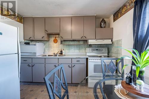 30 Garfield Crescent, Brampton (Brampton North), ON - Indoor Photo Showing Kitchen With Double Sink