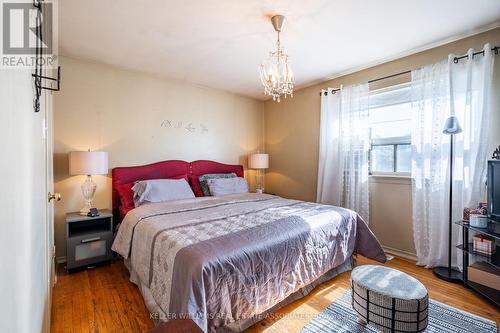 30 Garfield Crescent, Brampton (Brampton North), ON - Indoor Photo Showing Bedroom