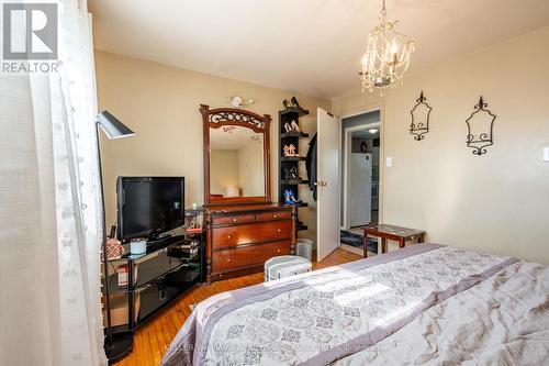 30 Garfield Crescent, Brampton (Brampton North), ON - Indoor Photo Showing Bedroom