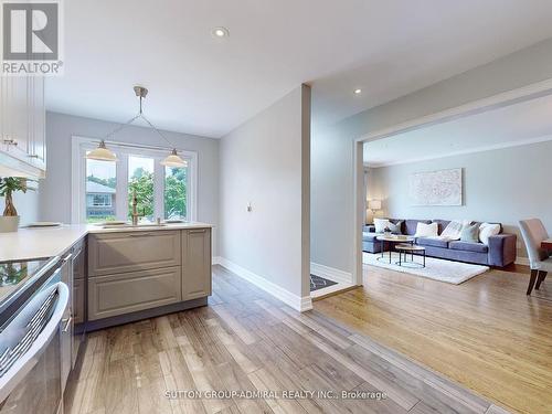 18 Ludstone Drive, Toronto (Willowridge-Martingrove-Richview), ON - Indoor Photo Showing Kitchen