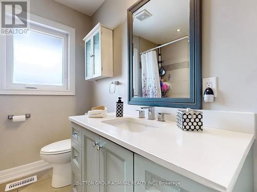 18 Ludstone Drive, Toronto (Willowridge-Martingrove-Richview), ON - Indoor Photo Showing Bathroom