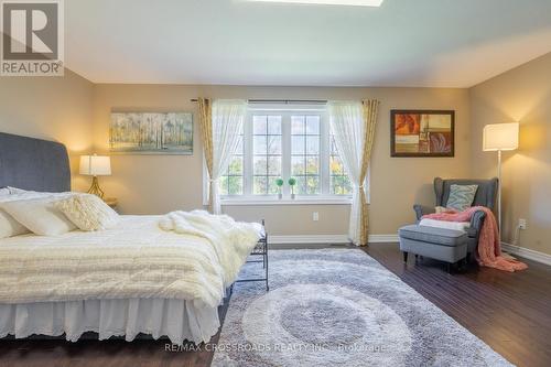 3333 Mockingbird Common, Oakville, ON - Indoor Photo Showing Bedroom