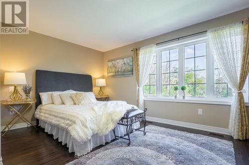 3333 Mockingbird Common, Oakville, ON - Indoor Photo Showing Bedroom