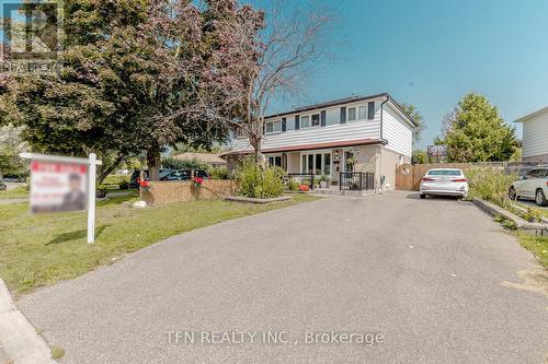 11 Glenmore Crescent, Brampton (Northgate), ON - Outdoor