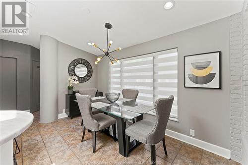 859 Monmouth, Windsor, ON - Indoor Photo Showing Dining Room