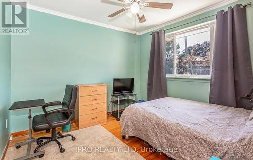 22 Argyle Crescent, Brampton (Avondale), ON - Indoor Photo Showing Bedroom