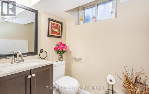 22 Argyle Crescent, Brampton, ON - Indoor Photo Showing Bathroom