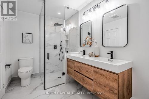 7156 Lowville Heights, Mississauga (Lisgar), ON - Indoor Photo Showing Bathroom