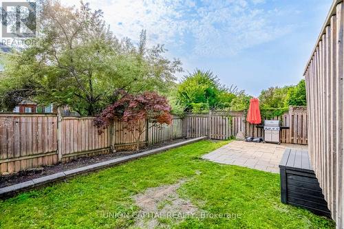 7156 Lowville Heights, Mississauga, ON - Outdoor