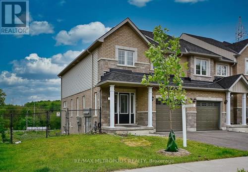 1614 Hetherington Drive, Peterborough, ON - Outdoor With Facade