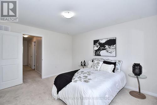 1614 Hetherington Drive, Peterborough, ON - Indoor Photo Showing Bedroom