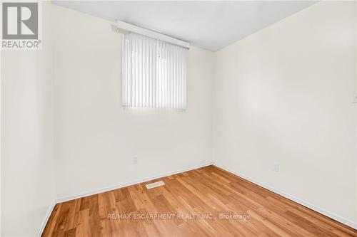 146 Berkindale Drive, Hamilton (Riverdale), ON - Indoor Photo Showing Other Room