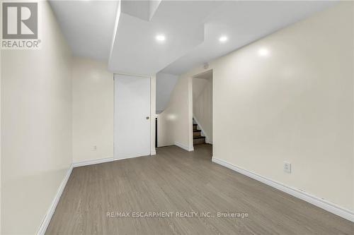 146 Berkindale Drive, Hamilton (Riverdale), ON - Indoor Photo Showing Other Room