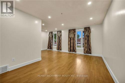 146 Berkindale Drive, Hamilton (Riverdale), ON - Indoor Photo Showing Other Room