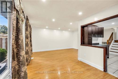 146 Berkindale Drive, Hamilton (Riverdale), ON - Indoor Photo Showing Other Room