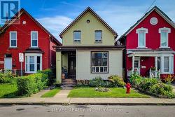 114 TISDALE STREET N  Hamilton, ON L8L 5M6