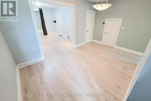 114 Tisdale Street N, Hamilton, ON - Indoor Photo Showing Other Room