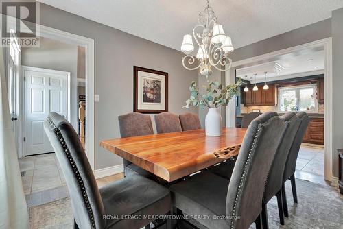 1 Woodspring Court, Hamilton, ON - Indoor Photo Showing Dining Room